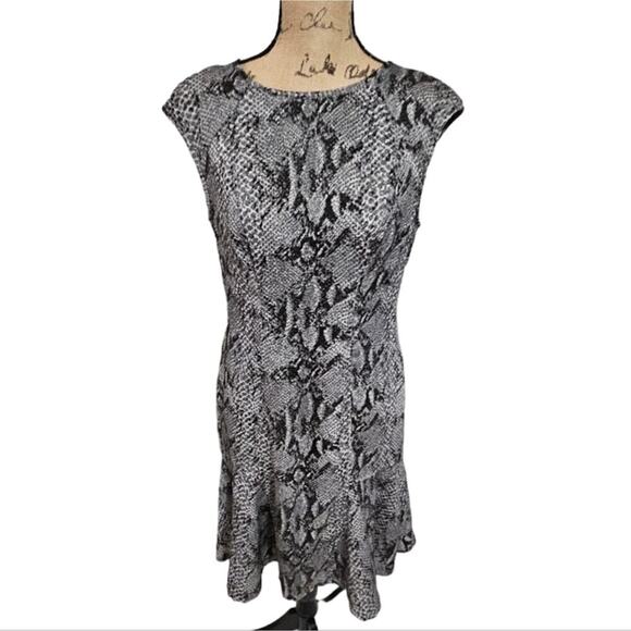 ANN TAYLOR Black‎ and White Python Snakeskin Ruffle Cap Sleeve Dress Sz 8 Med - Picture 1 of 7